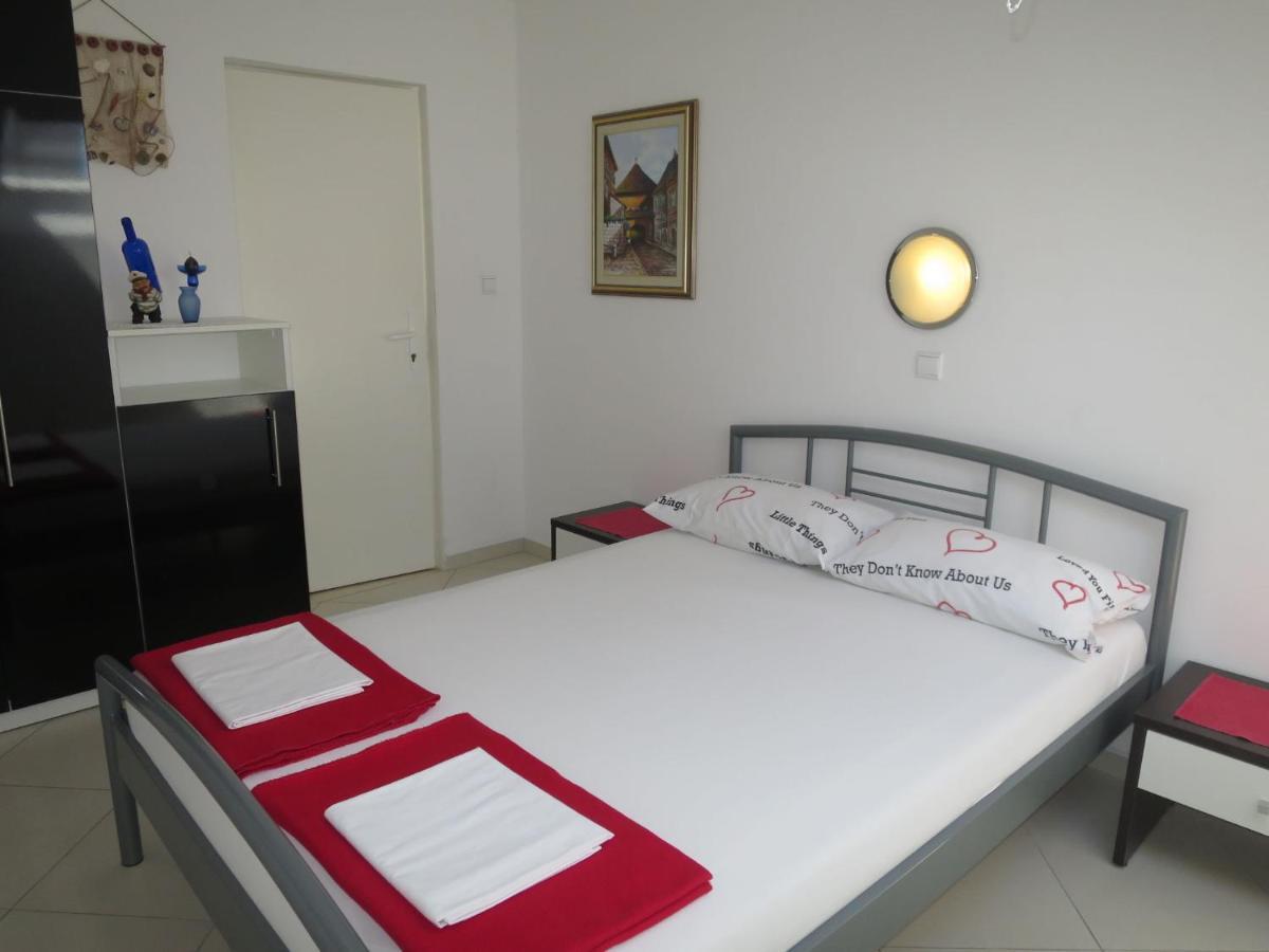 Apartment Mirjana - Nin451 By Interhome